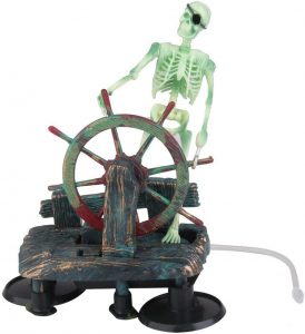esqueleto-pirata-decobarril
